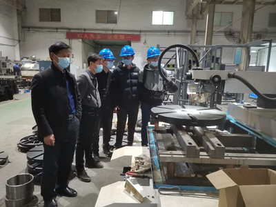 機電工程學院領導深入學生生產實習現場進行調研走訪